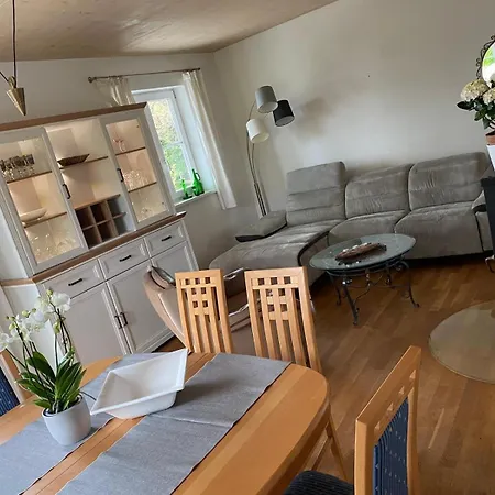 Traumhafte Familien Am Chiemsee Bergpanorama Sonnenuntergang Terrasse Grillplatz Fuer Bis Zu 6 Personen